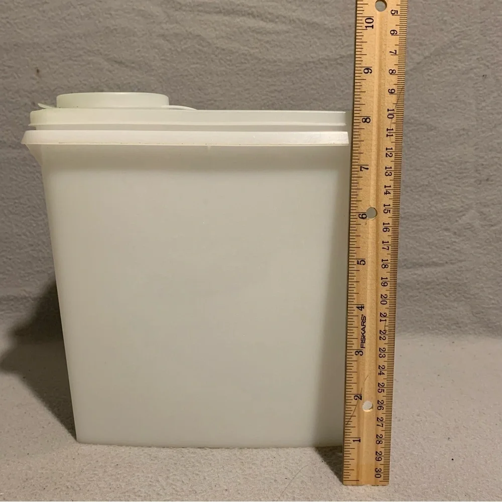 Tupperware Cereal Keeper Squared Storage Container White/Clear